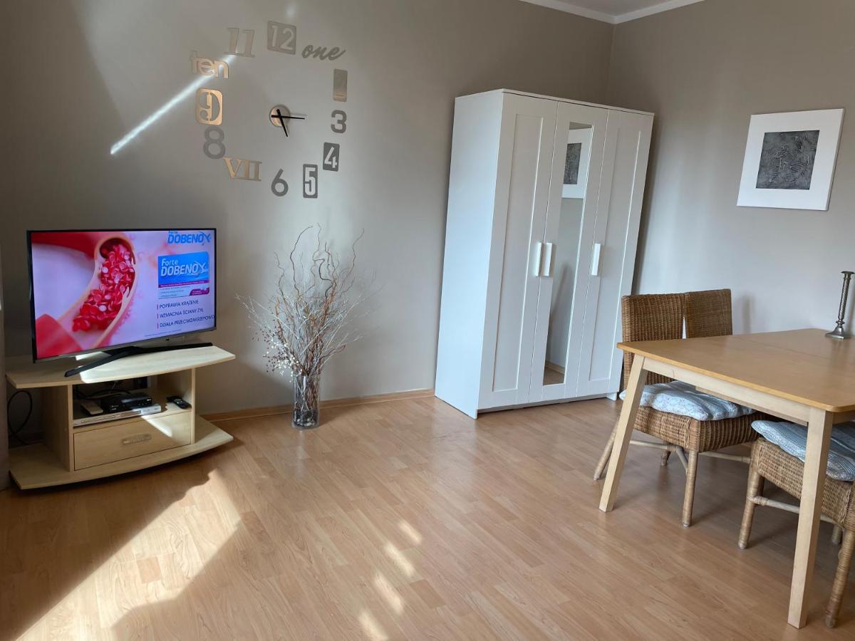 Wolin-Travel Apartament Dom Przy Parku Miedzyzdroje Exteriör bild