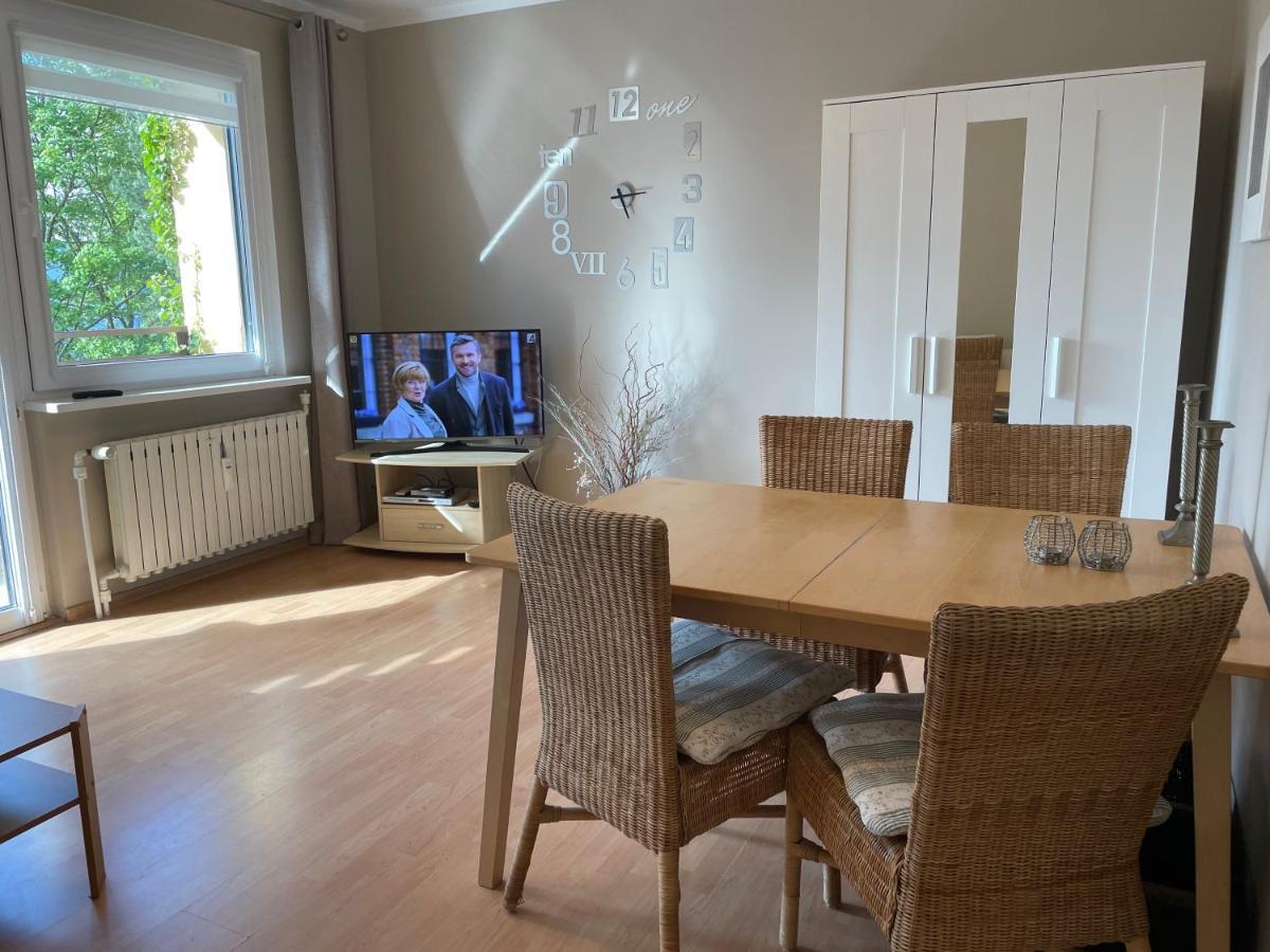 Wolin-Travel Apartament Dom Przy Parku Miedzyzdroje Exteriör bild