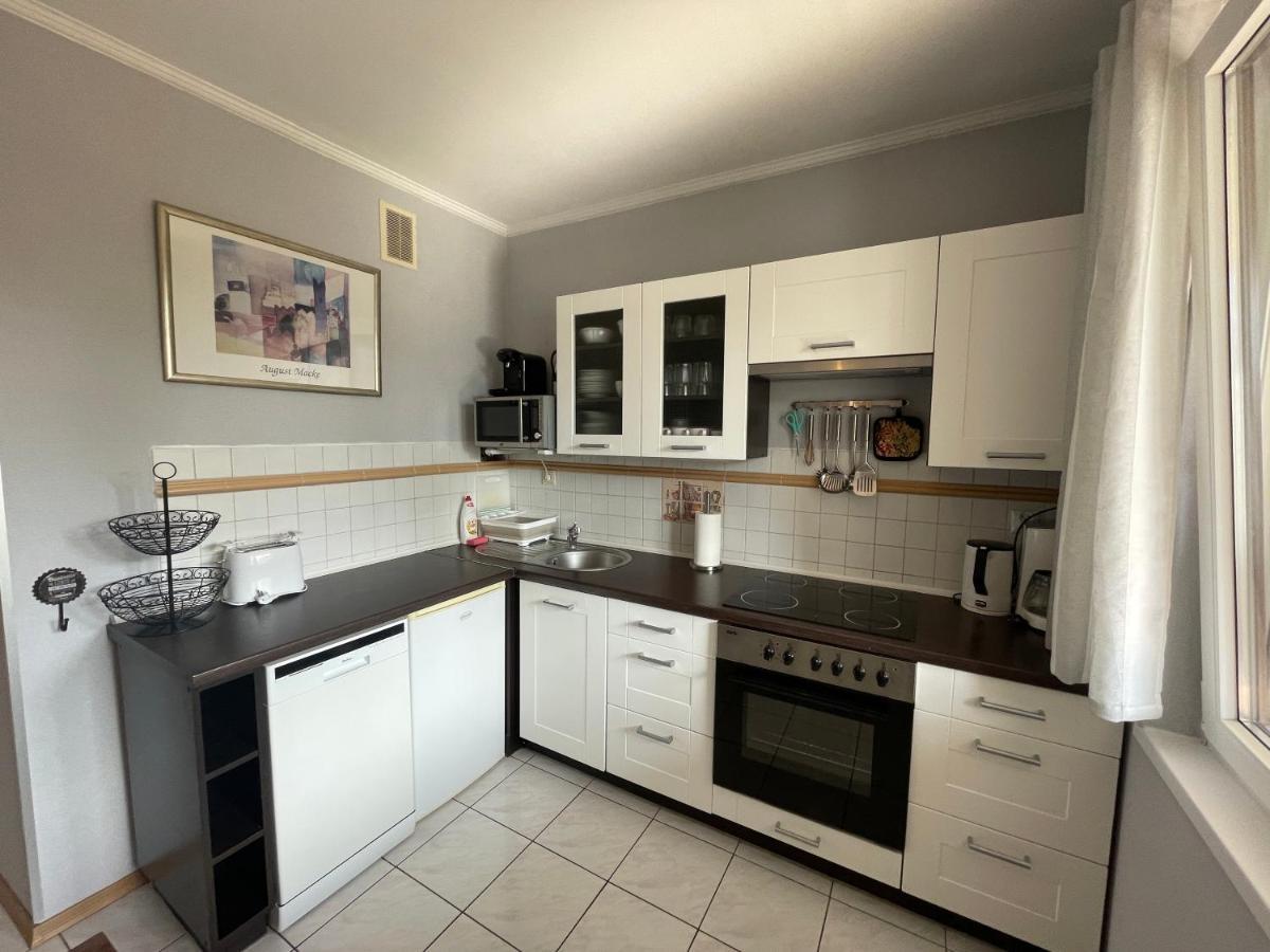 Wolin-Travel Apartament Dom Przy Parku Miedzyzdroje Exteriör bild
