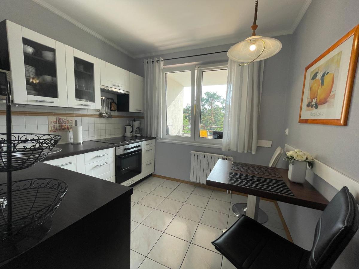 Wolin-Travel Apartament Dom Przy Parku Miedzyzdroje Exteriör bild