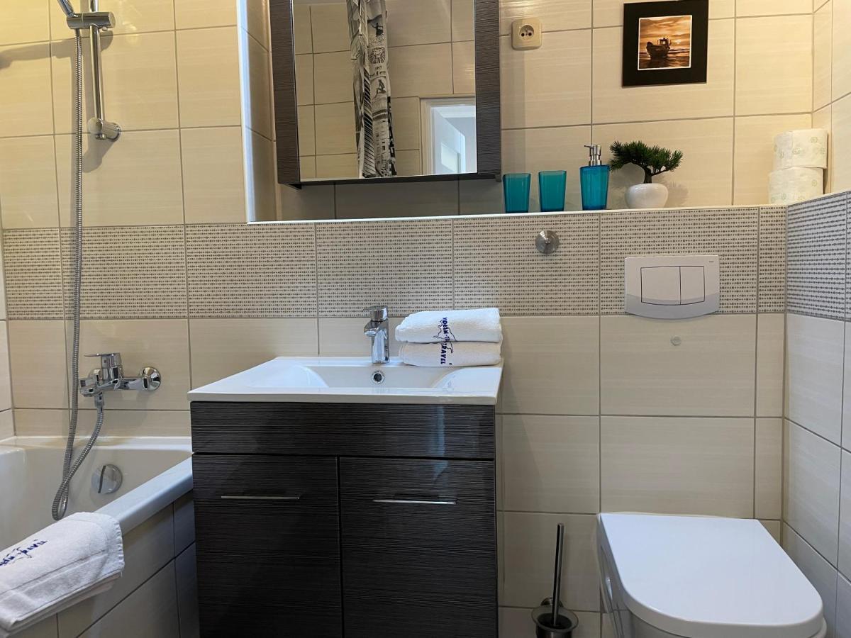Wolin-Travel Apartament Dom Przy Parku Miedzyzdroje Exteriör bild