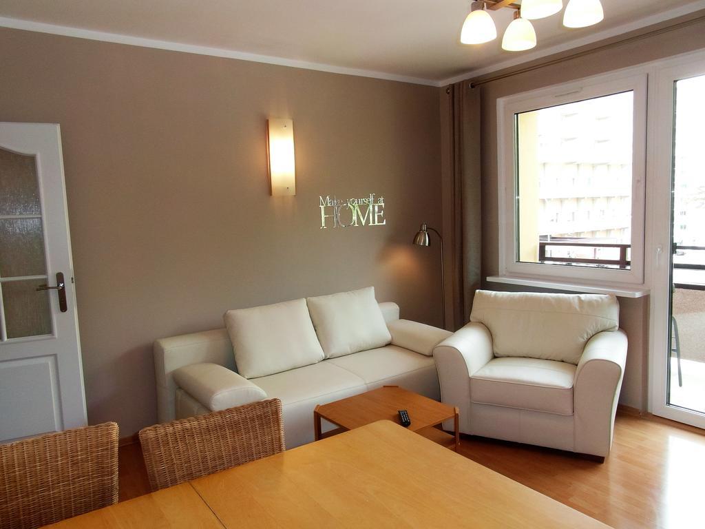 Wolin-Travel Apartament Dom Przy Parku Miedzyzdroje Exteriör bild