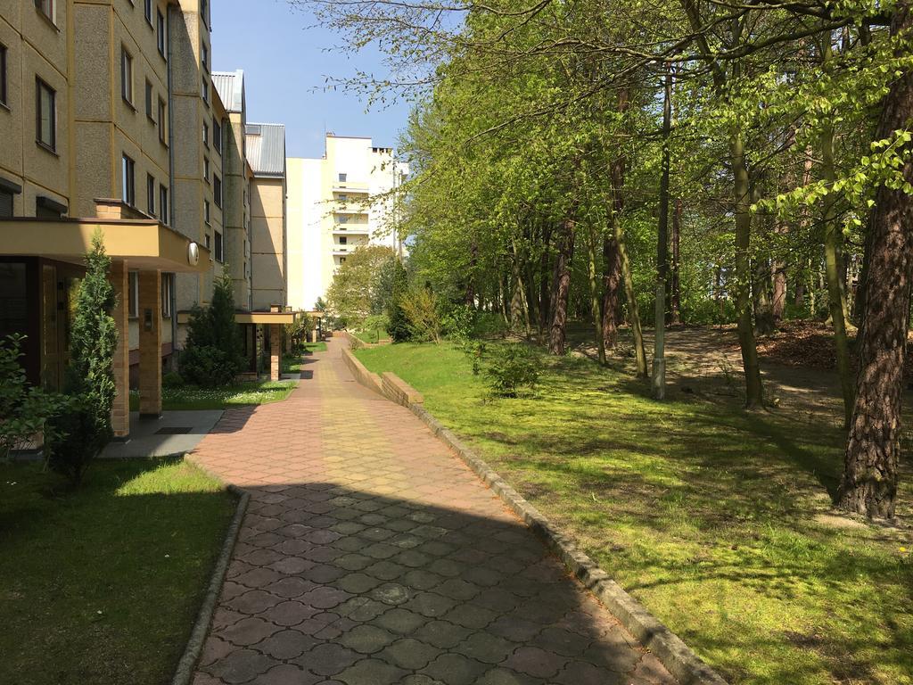Wolin-Travel Apartament Dom Przy Parku Miedzyzdroje Exteriör bild